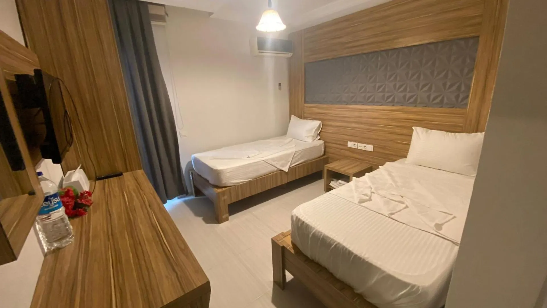 Royal Ezel Hotel أنطاليا