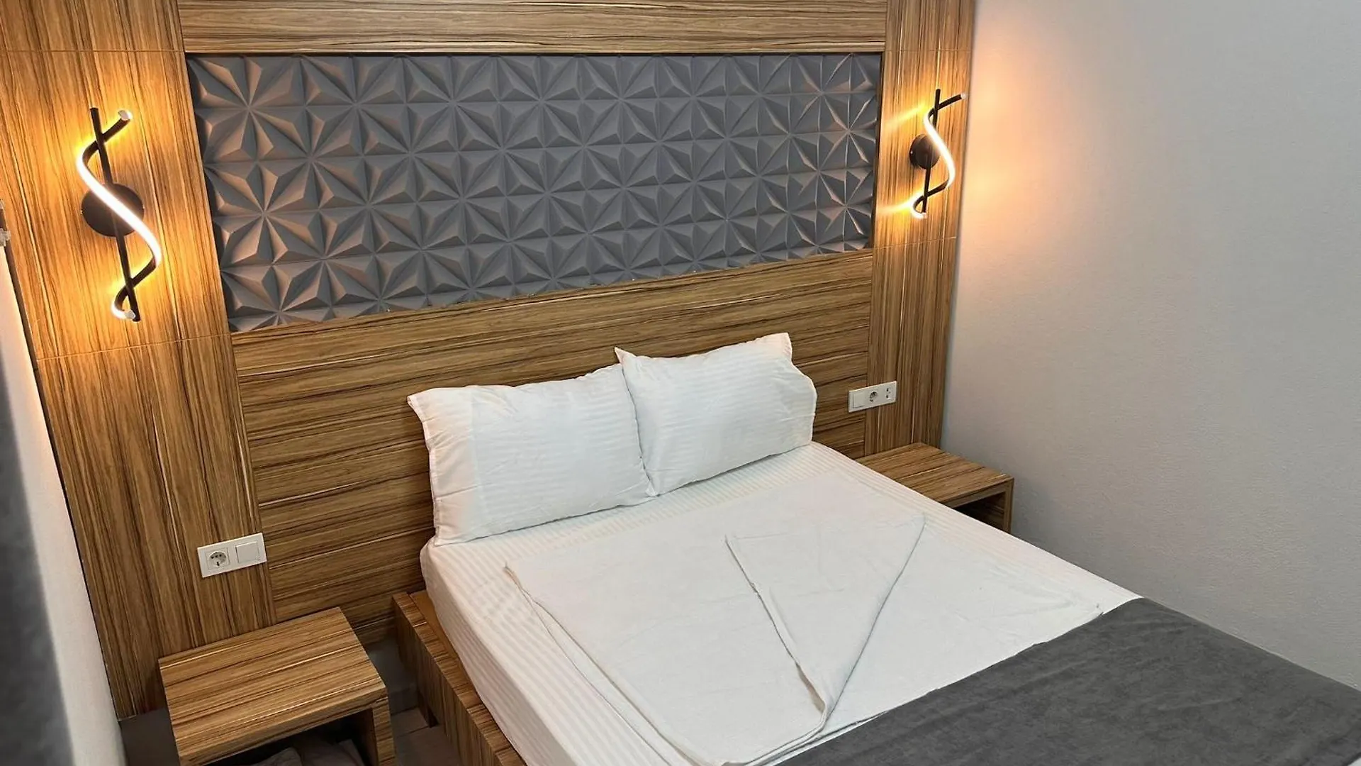 Royal Ezel Hotel Antalya